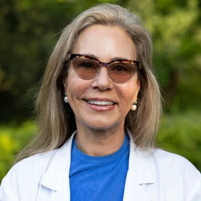 Carmen Martinez-Vidal, UK functional medicine practitioner and nutritional therapist